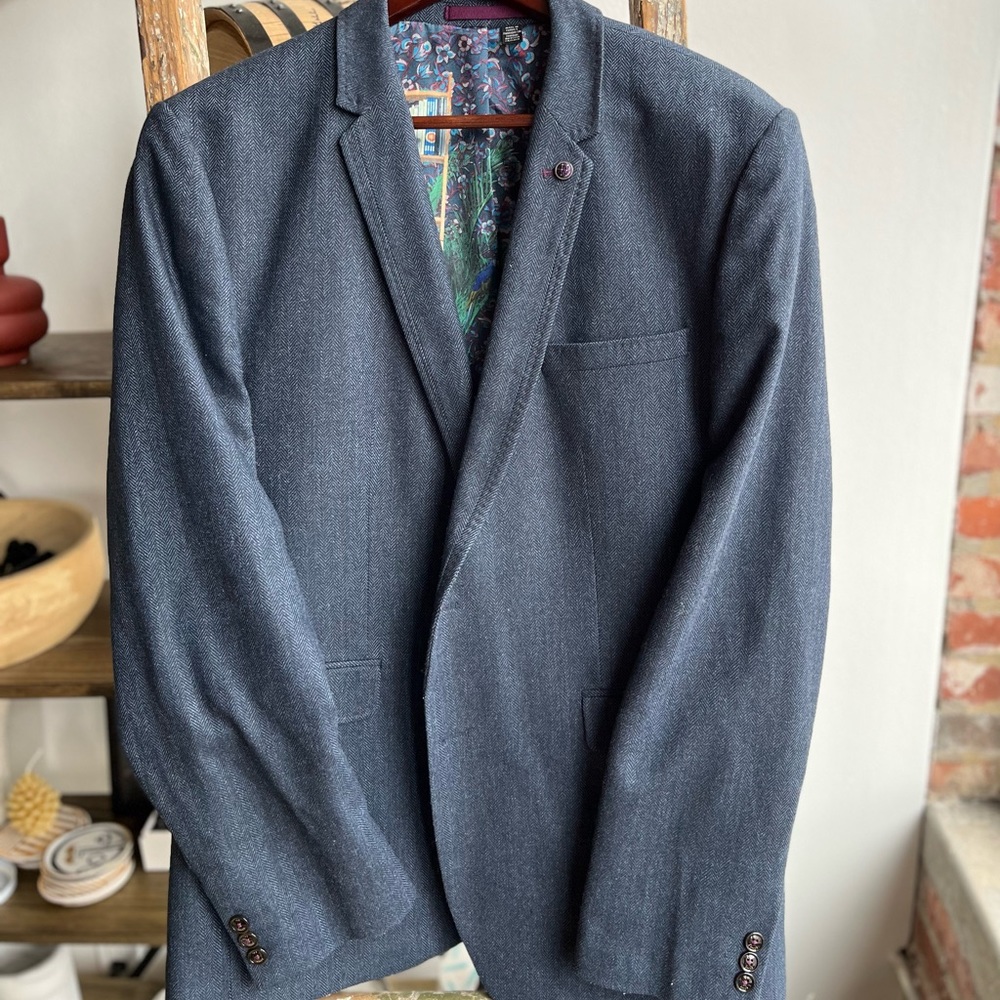 Ted Baker Size 6 Herringbone Sport Coat